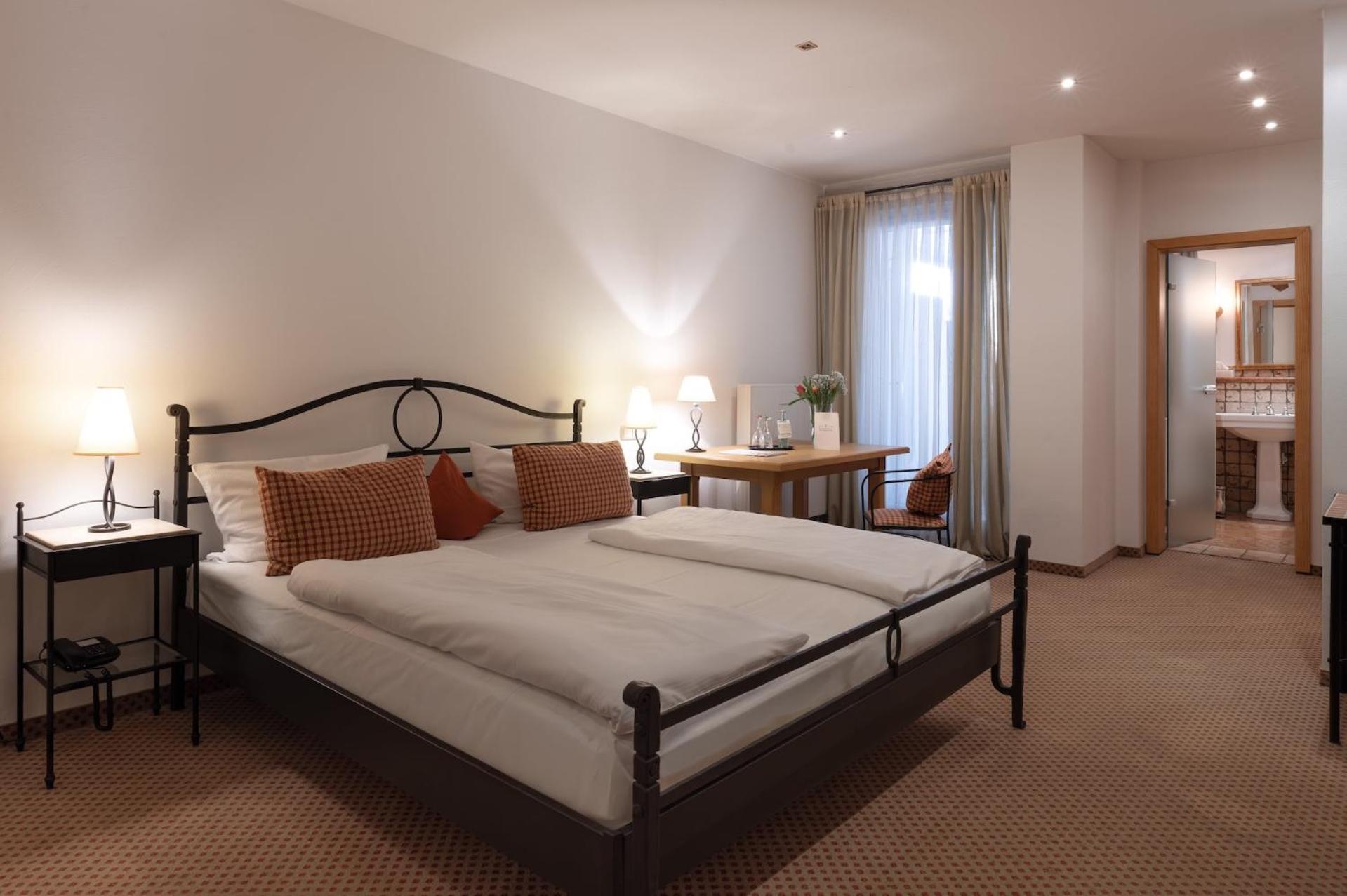 Landhotel 3Kronen Adelsdorf Exteriér fotografie